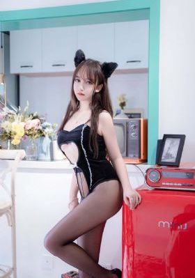 《相亲对象是自己的学生》_完整版电影在线观看